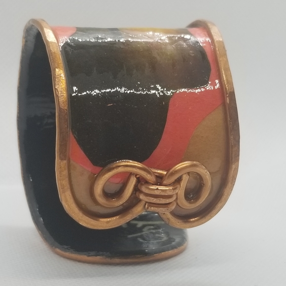 Calvary Cuff - Picture 4 of 9